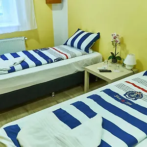 Deniz Будапешт