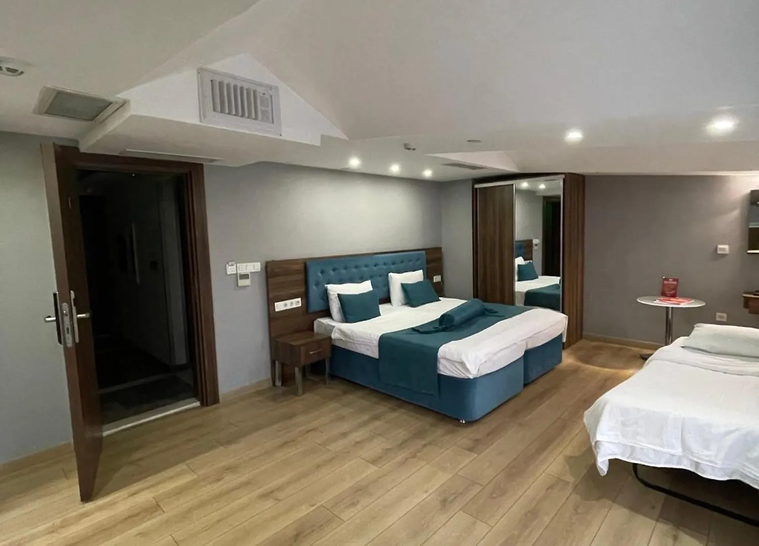 איסטמבול The Beyza & Suites 0*,